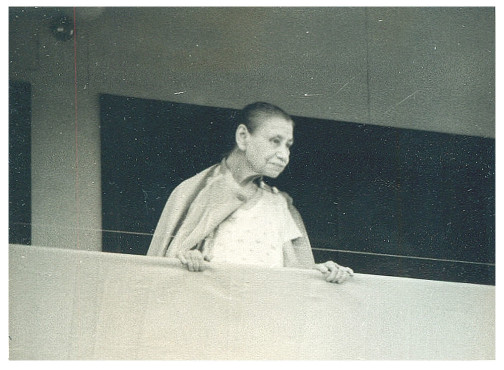 MA-101_Balcony Darshan